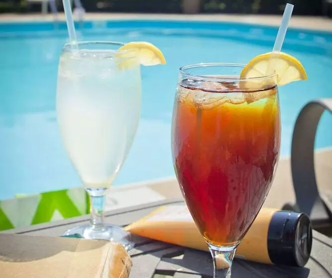 Nationwide Hotel And Conference Center