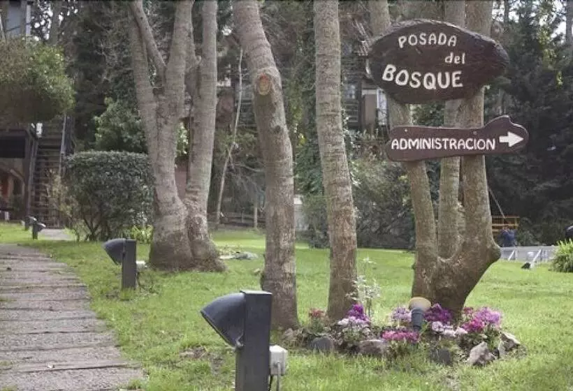 Hotelli Posada Del Bosque By Hs