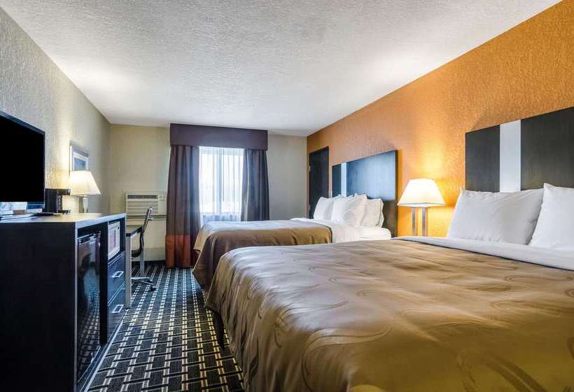 فندق Quality Inn