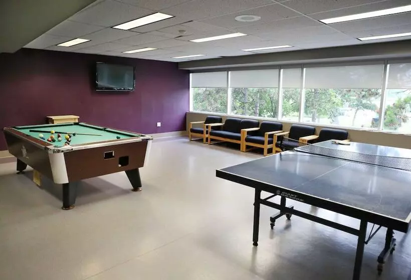 酒店 Residence & Conference Centre   Hamilton