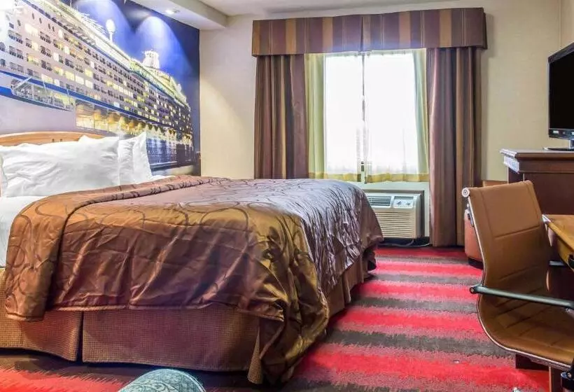 Отель Rodeway Inn Capri