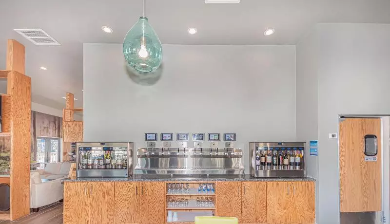 酒店 Seven Hills Suites