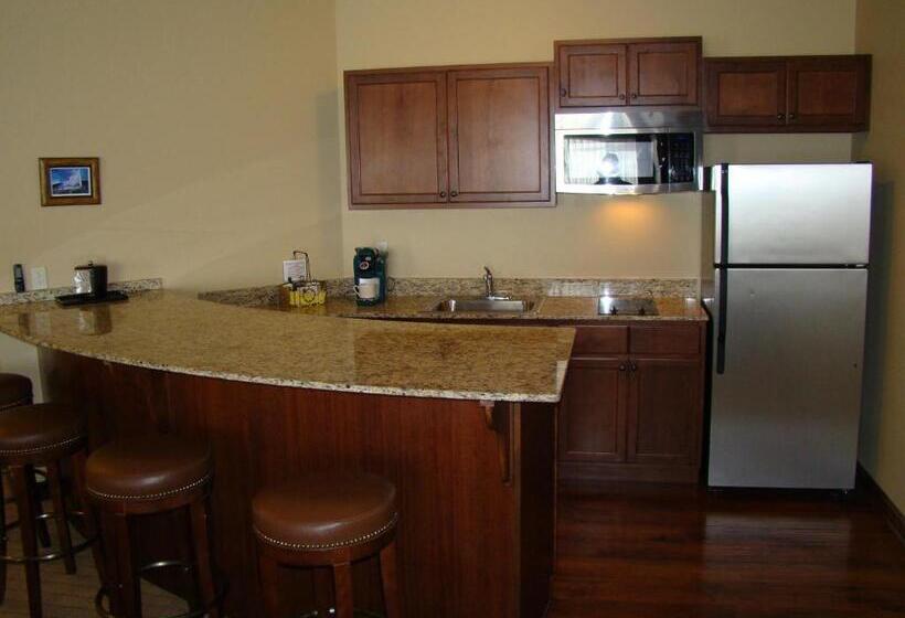 فندق Stonecreek Lodge