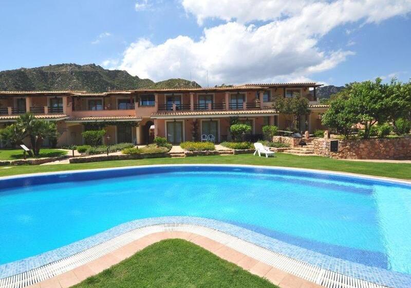 ホテル Su Giganti