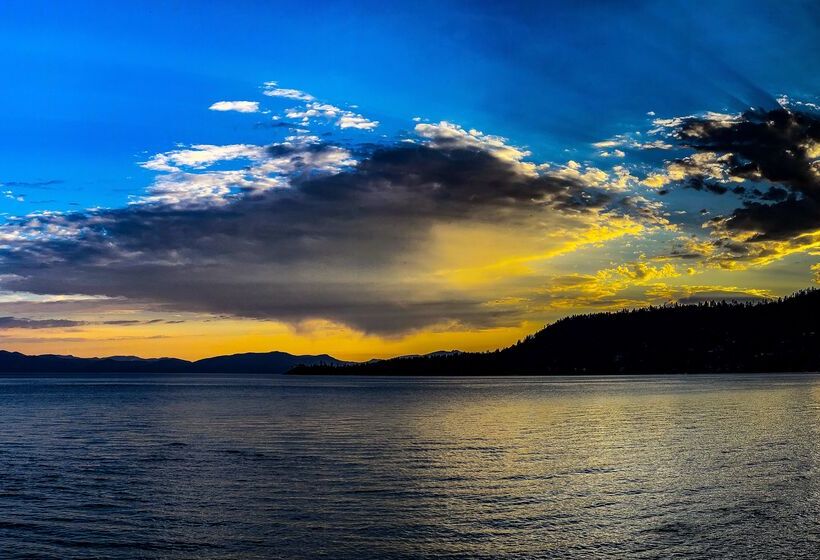 فندق The Incline Lodge