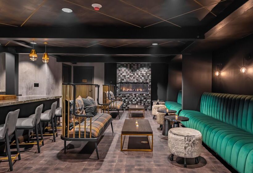 فندق The Incline Lodge