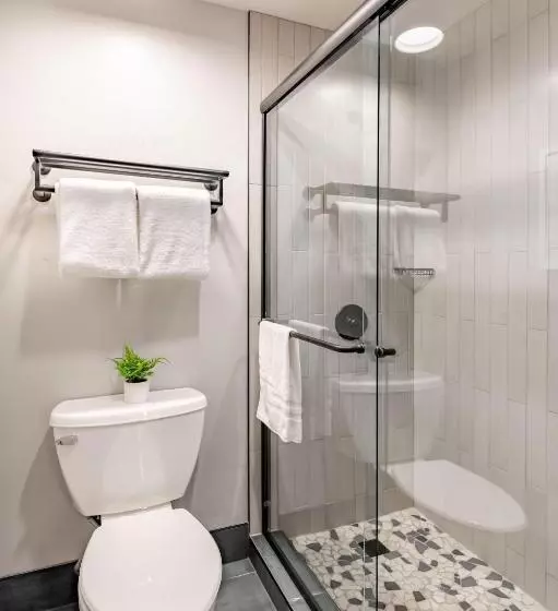 Отель The Incline Lodge