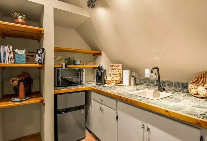 酒店 Tubac Country Inn