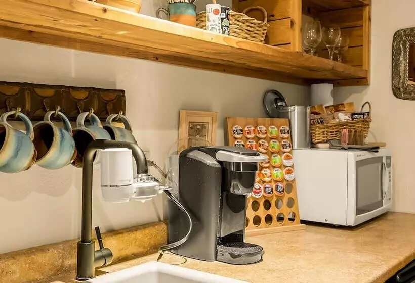 酒店 Tubac Country Inn