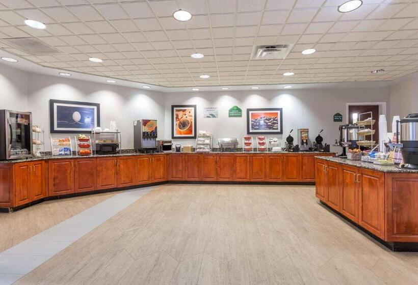 فندق Wingate By Wyndham Chesapeake