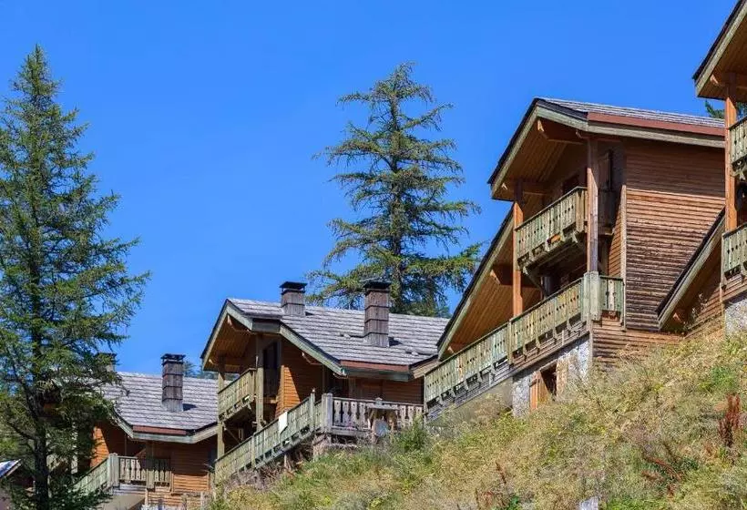 Madame Vacances Les Chalets D Isola