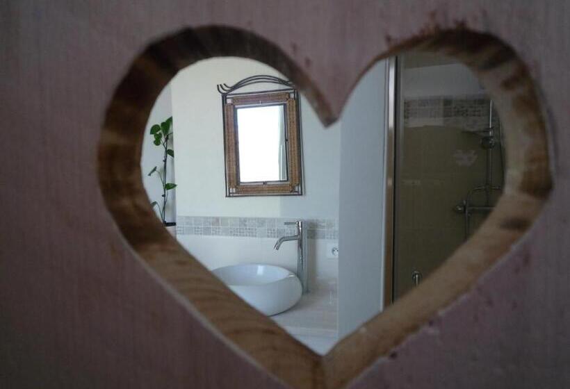 مبيت وإفطار La Maison De Lili