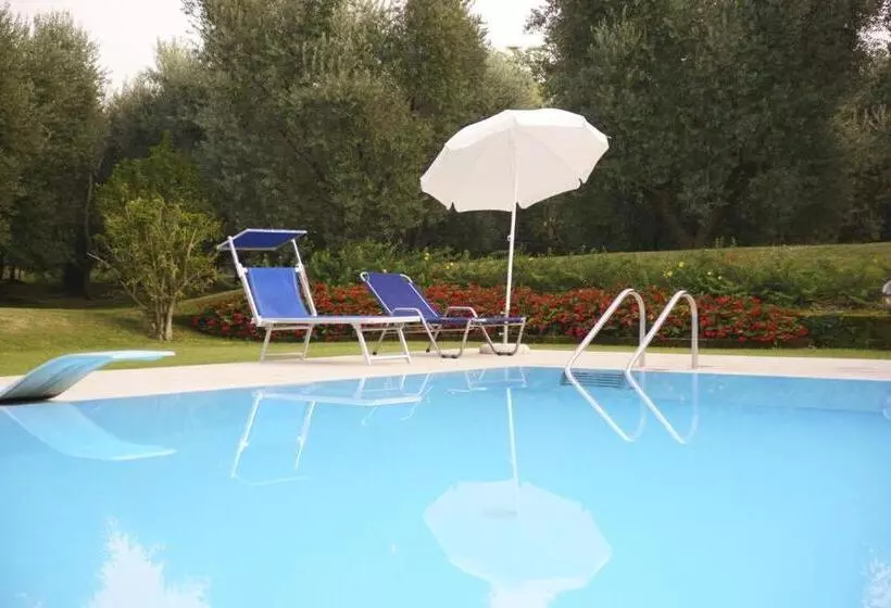 ホテル Agriturismo La Casetta