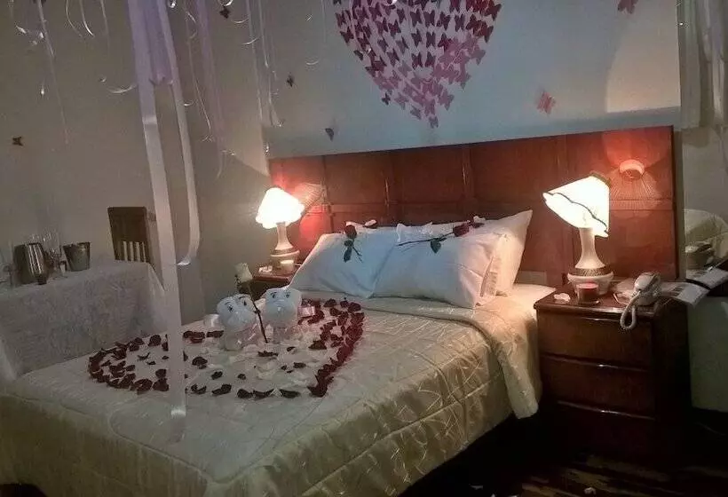 ホテル Chavin Señorial Trujillo