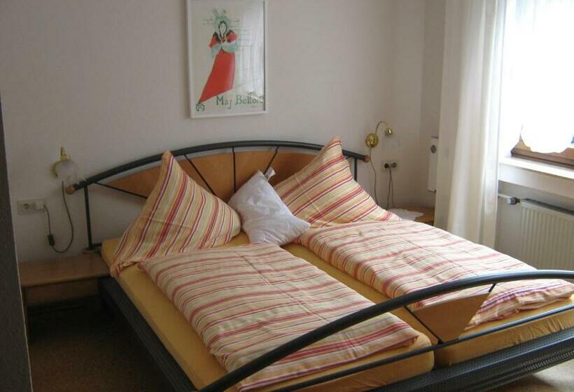 בית מלון כפרי Gästehaus Schneider