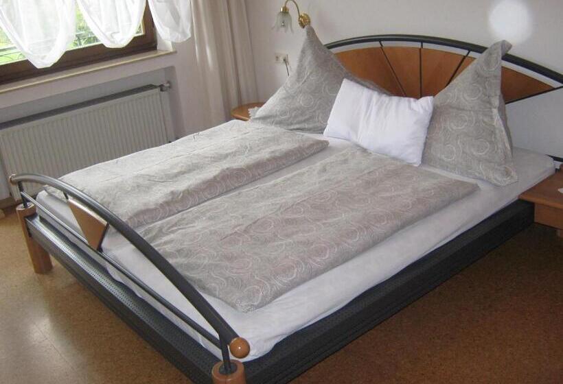 בית מלון כפרי Gästehaus Schneider