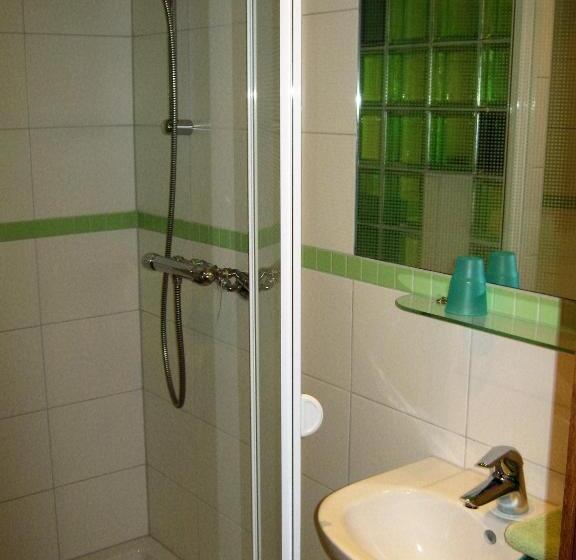 בית מלון כפרי Gästehaus Schneider