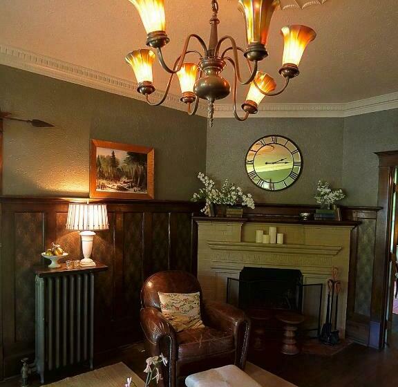 The Captain S House Heritage Bed & Breakfast