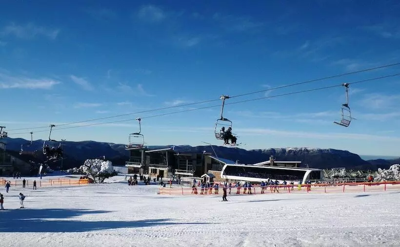 モーテル Ski Club Of Victoria   Ivor Whittaker Lodge