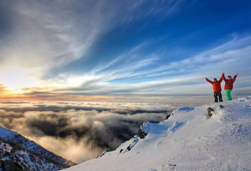モーテル Ski Club Of Victoria   Ivor Whittaker Lodge