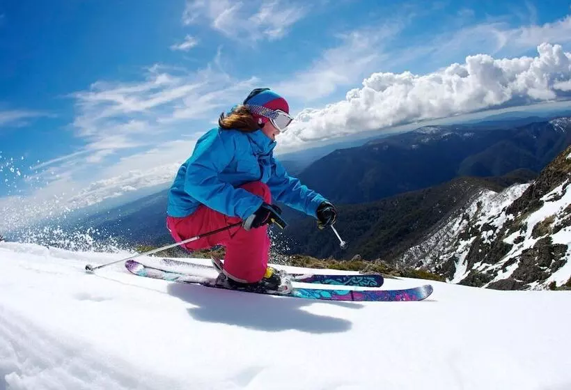 モーテル Ski Club Of Victoria   Ivor Whittaker Lodge