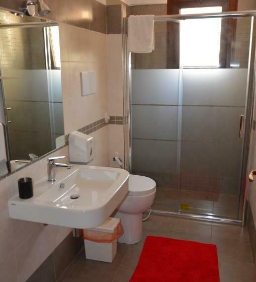 פנסיון Ro.ri. Rooms