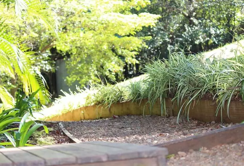 Belle's At Montville