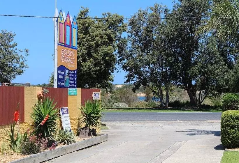 Hotelli Golden Terrace Holiday Park