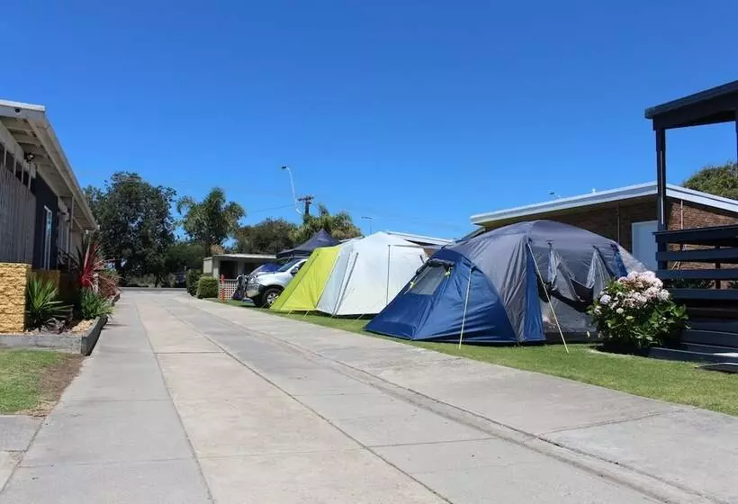 Hotelli Golden Terrace Holiday Park