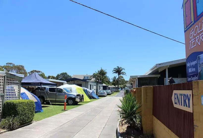 Hotelli Golden Terrace Holiday Park