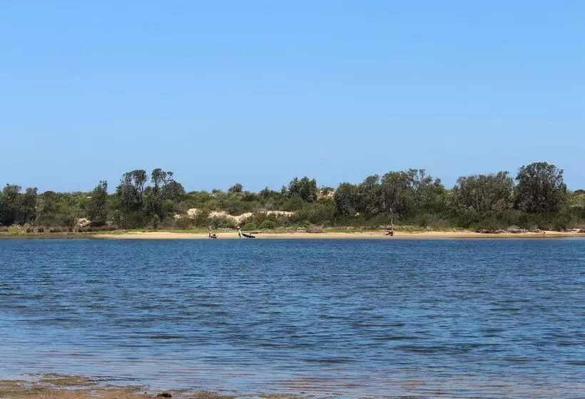 Hotelli Golden Terrace Holiday Park