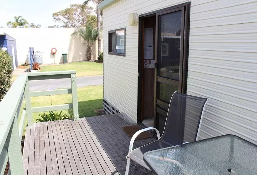 Hotelli Golden Terrace Holiday Park