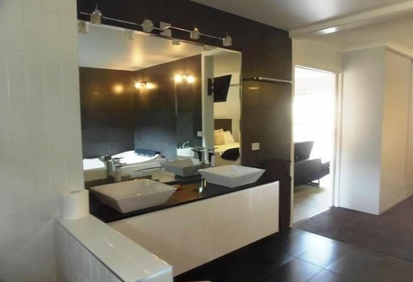 酒店 Halls Gap Valley Lodges