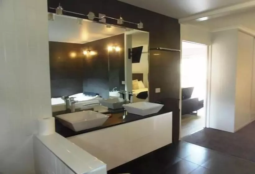 ホテル Halls Gap Valley Lodges