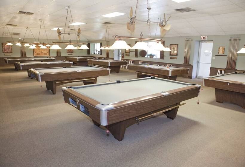 בית מלון כפרי Indian Creek Rv Resort