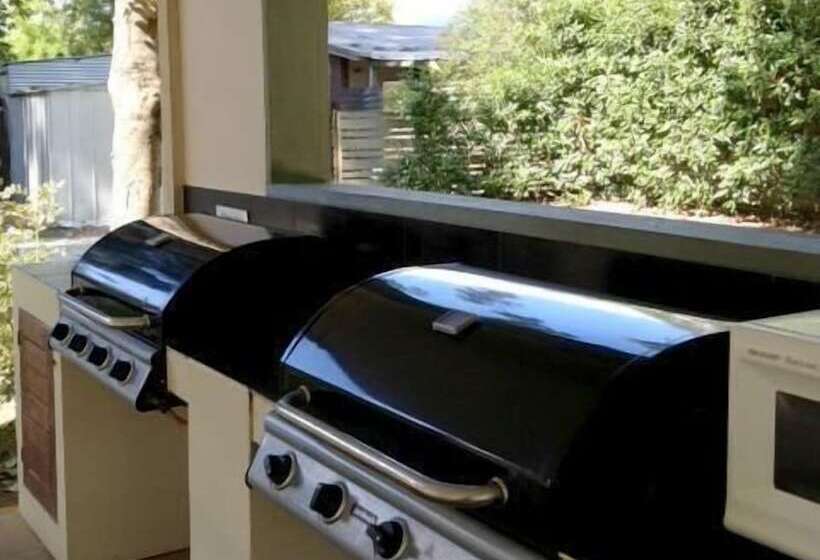 호텔 Mt Buffalo Caravan Park