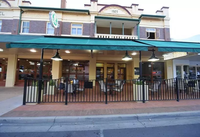 ホテル Victoria   Griffith