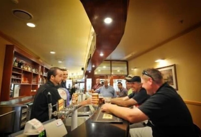 Отель Victoria Griffith