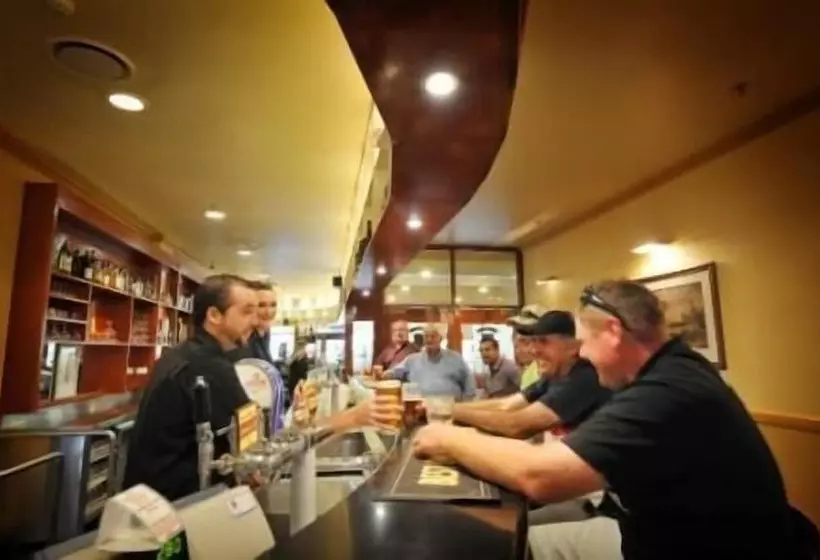 ホテル Victoria   Griffith