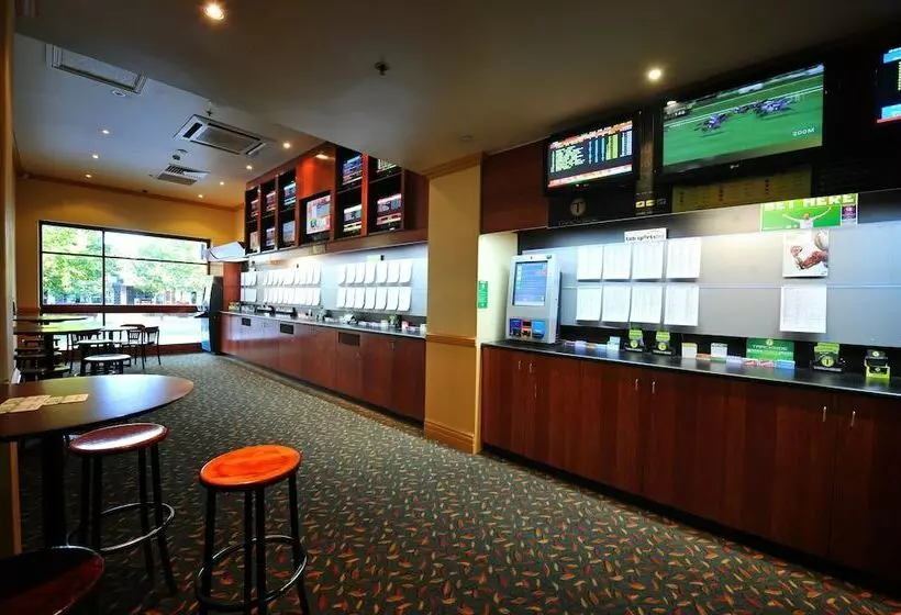 ホテル Victoria   Griffith