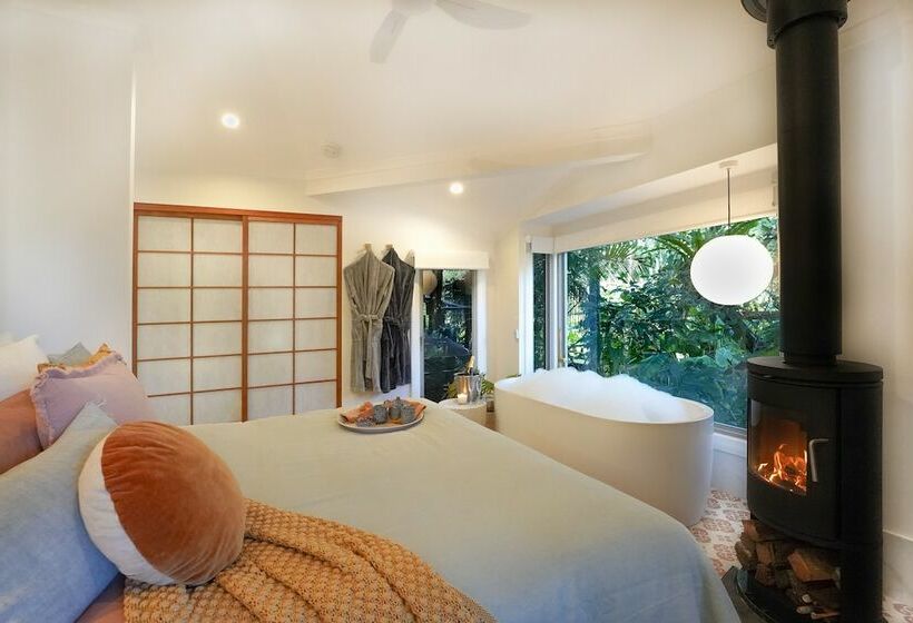 Lovestone Cottages Montville