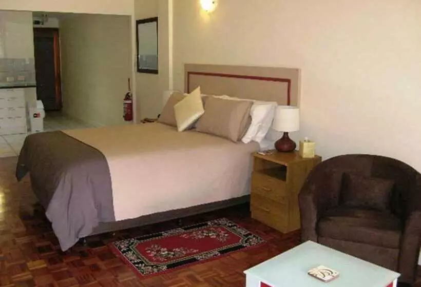 モーテル Tweed Valley Lodge