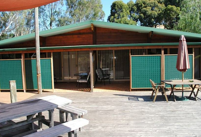 汽车旅馆  Tweed Valley Lodge