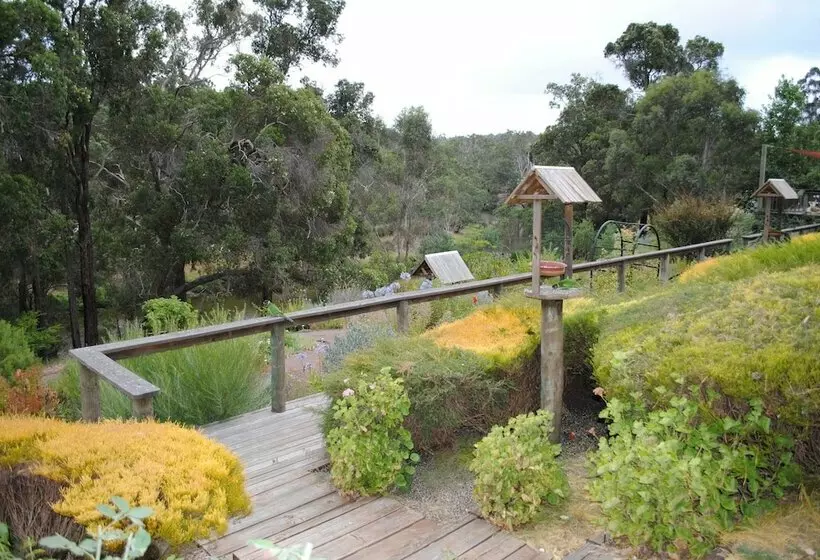 モーテル Tweed Valley Lodge