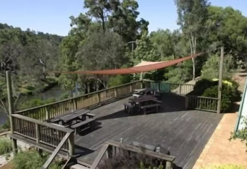 モーテル Tweed Valley Lodge