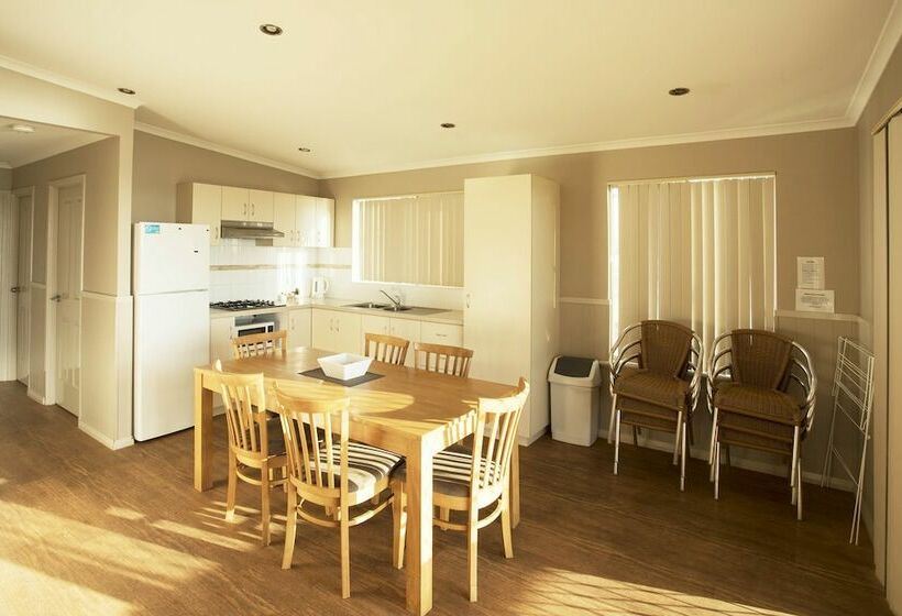 Курорт Big4 Dongara Denison Beach Holiday Park