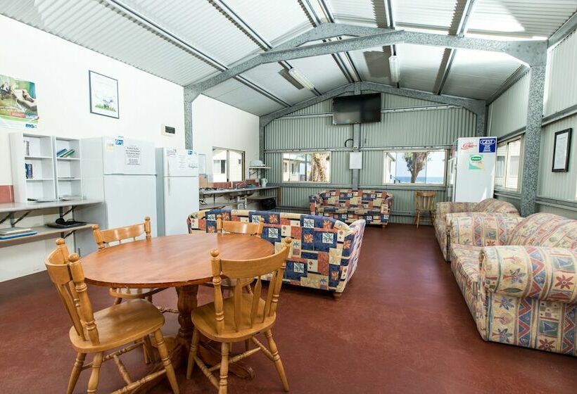 Курорт Big4 Dongara Denison Beach Holiday Park