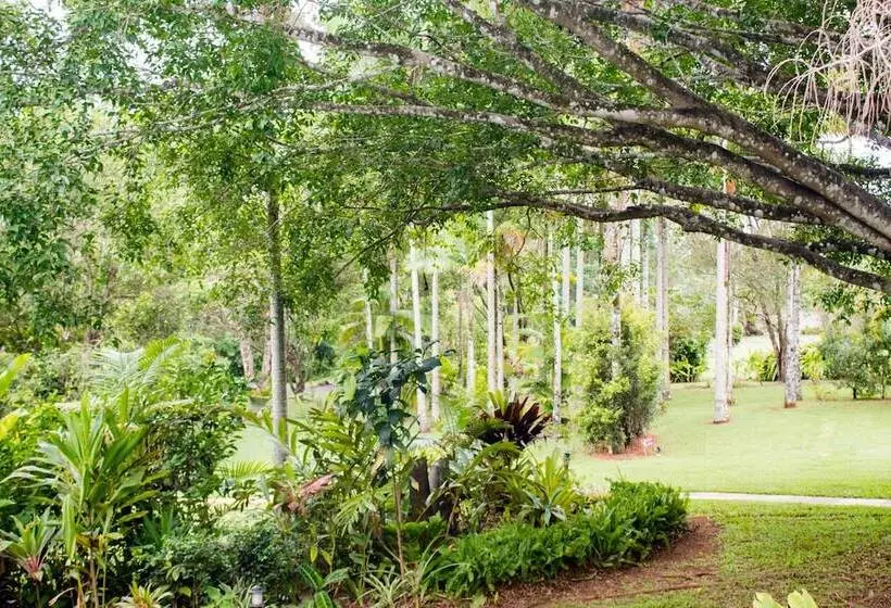 Sunshine Valley Cottages