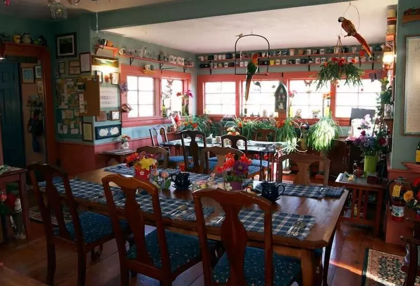 تختخواب و صبحانه Simmons Homestead Inn