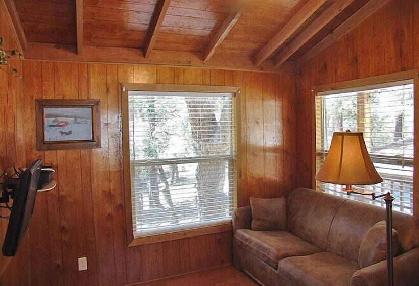 هتل Idyllwild Rv Resort Caravan Park